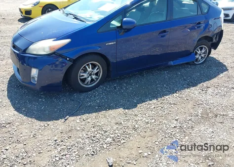 2011 Toyota Prius Four from USA, damaged, VIN JTDKN3DU5B1411965